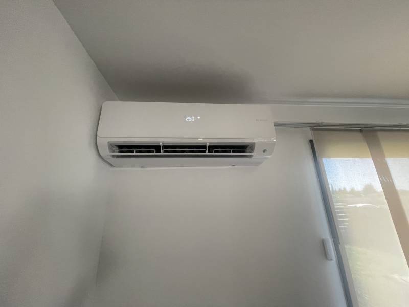 Installation d'un mono-split BOSCH sur la commune de Villieu-Loyes-Mollon