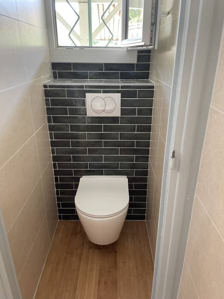 Installation d’un WC suspendu Geberit à Chozeau (38460)